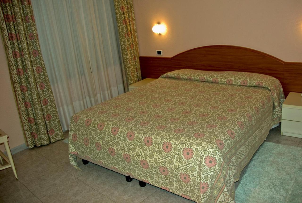 Hotel Cristallo Lerici Room photo